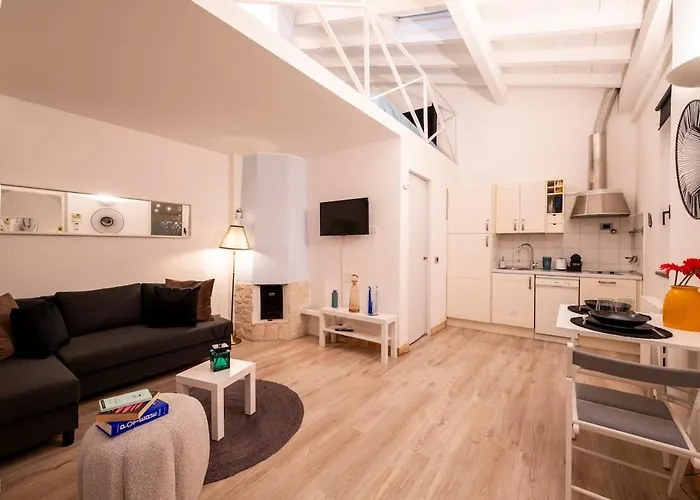 LoveLoft Private Jacuzzi&Relax Duomo - AC WiFi